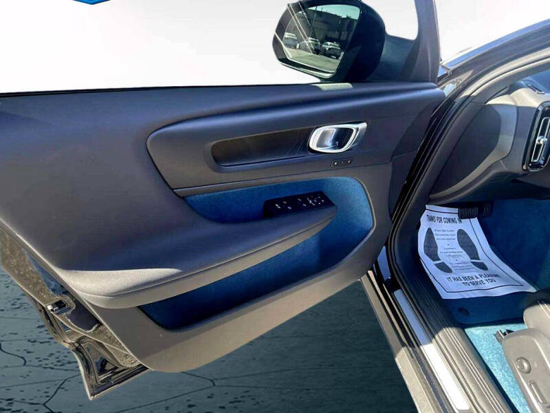 2023 Volvo XC40 Recharge Twin Plus