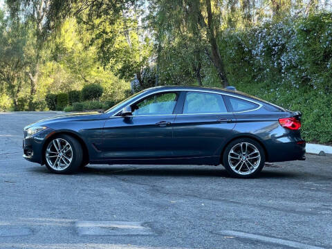 2017 BMW 3 Series 330i xDrive Gran Turismo