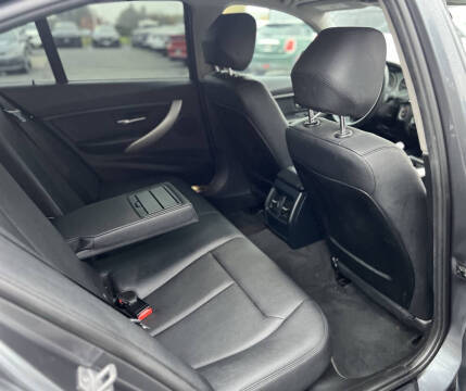 2014 BMW 3 Series 320i xDrive