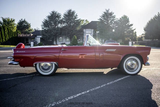 1956 Ford Thunderbird