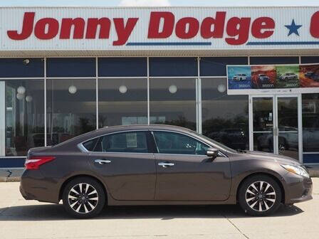 2017 Nissan Altima for sale at Jonny Dodge Chrysler Jeep in Neligh NE