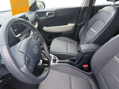 2025 Hyundai Venue Limited