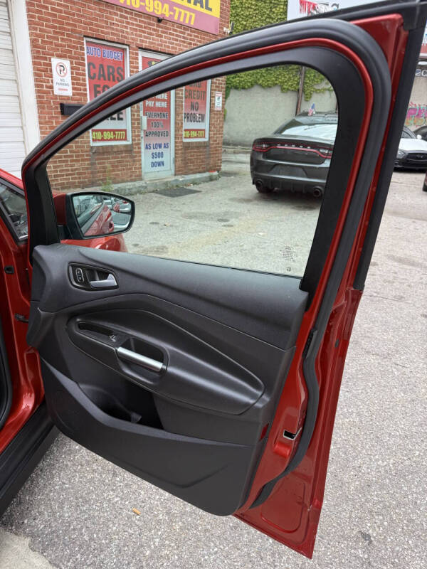 2018 Ford C-MAX Hybrid SE