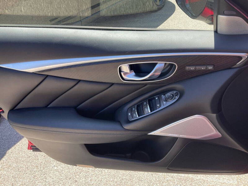 2024 Infiniti Q50 Sensory