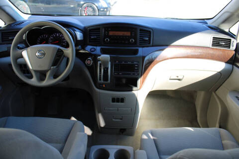 2015 Nissan Quest