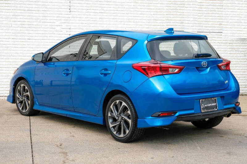 2016 Scion iM