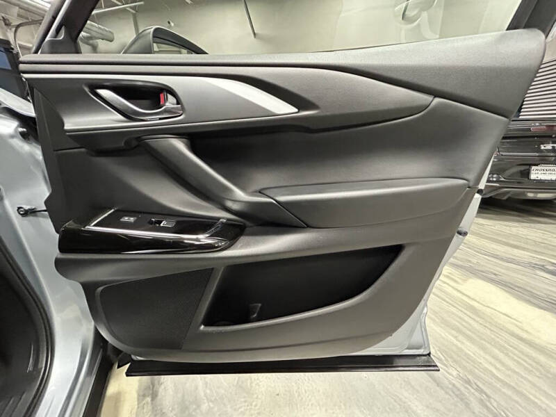 2023 Mazda CX-9 Touring Plus