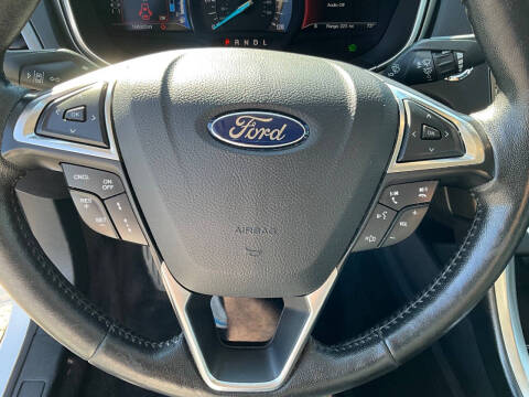 2017 Ford Fusion Hybrid SE