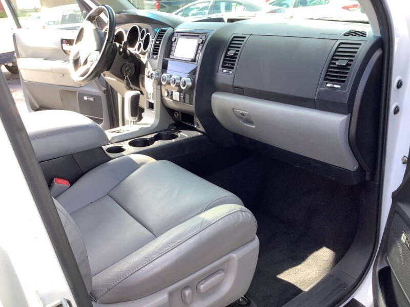 2015 Toyota Sequoia Limited