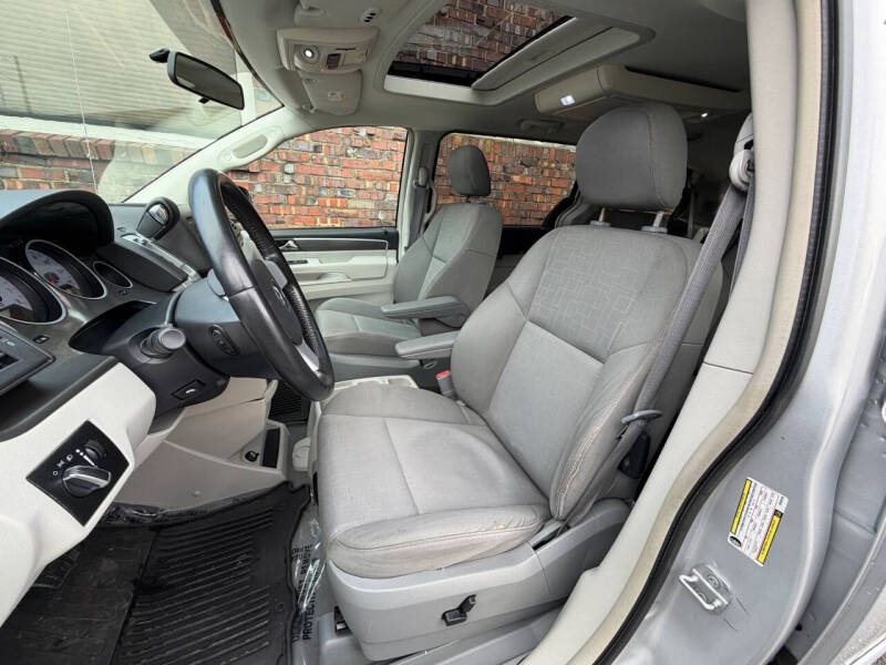 2009 Volkswagen Routan