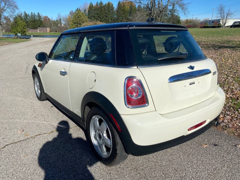 2011 MINI Cooper