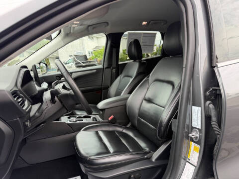 2024 Ford Escape Platinum