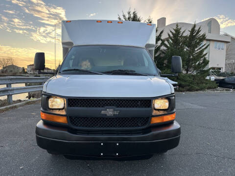 2005 Chevrolet Express 3500