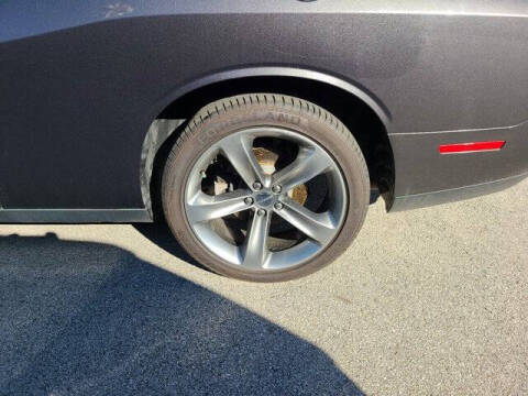 2016 Dodge Challenger SXT