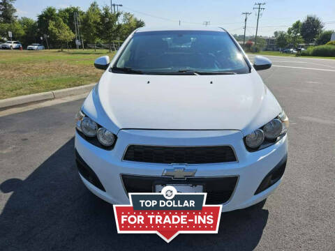 2016 Chevrolet Sonic LT Auto