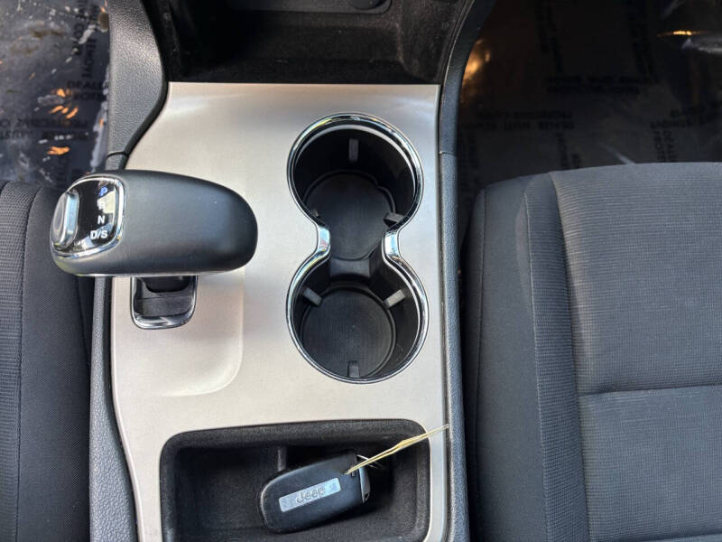 2014 Jeep Grand Cherokee Laredo E