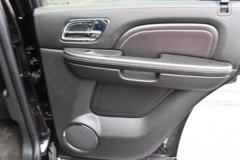 2013 Cadillac Escalade Platinum Edition