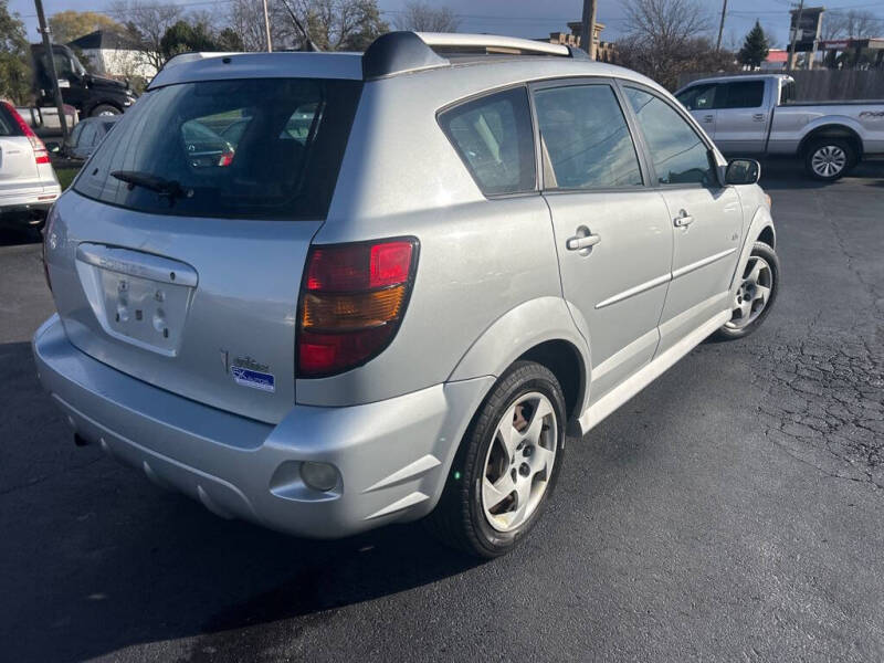 2006 Pontiac Vibe Base photo 4