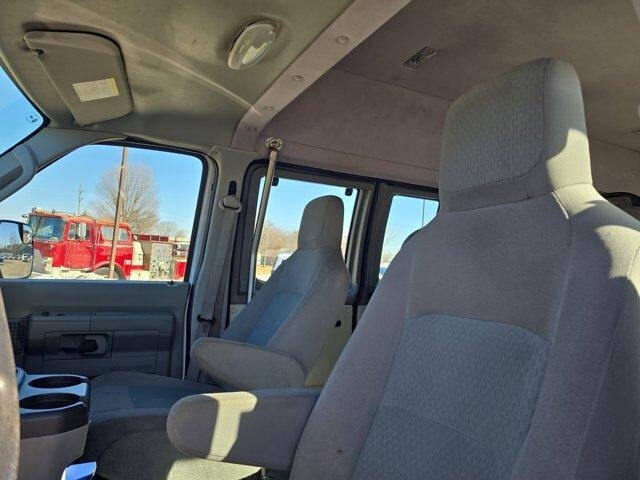 2013 Ford E-Series E-250