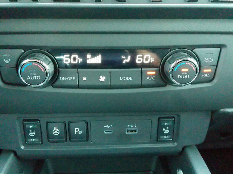 2026 Nissan Frontier SV