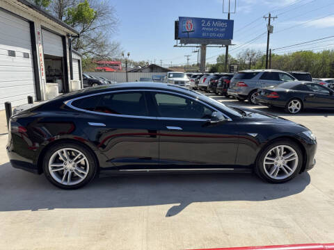 2014 Tesla Model S 85