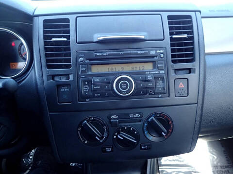 2008 Nissan Versa 1.8 S