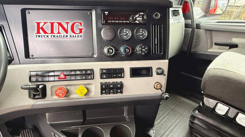 2020 Freightliner Cascadia