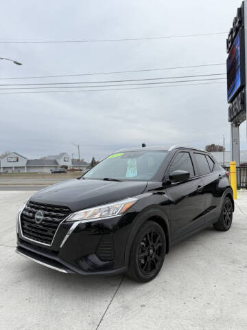 2022 Nissan Kicks SV