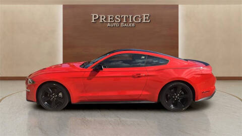 2021 Ford Mustang EcoBoost