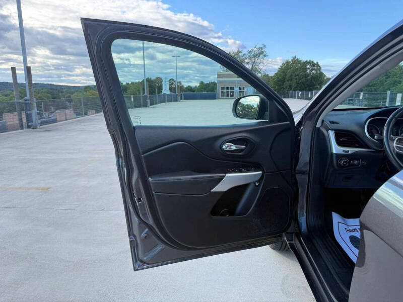 2018 Jeep Cherokee Latitude Plus