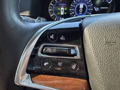 2017 Cadillac Escalade Standard