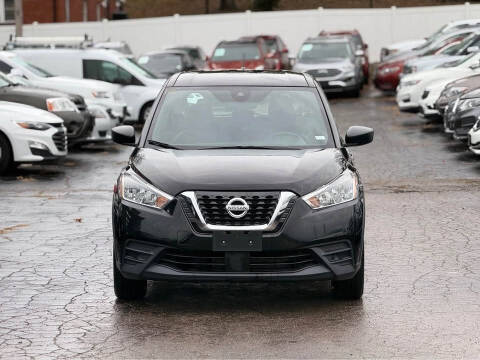 2020 Nissan Kicks S