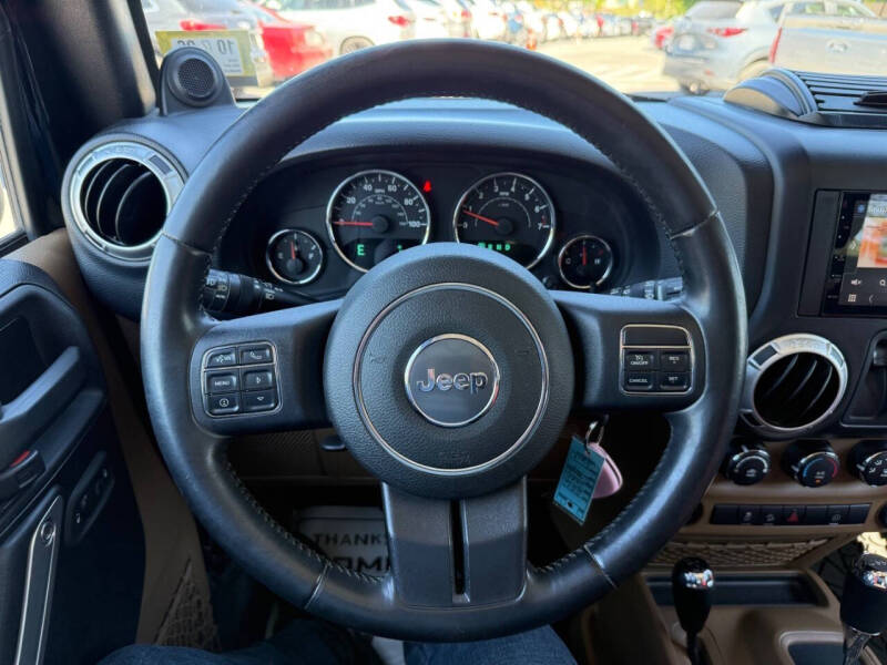 2012 Jeep Wrangler Sahara