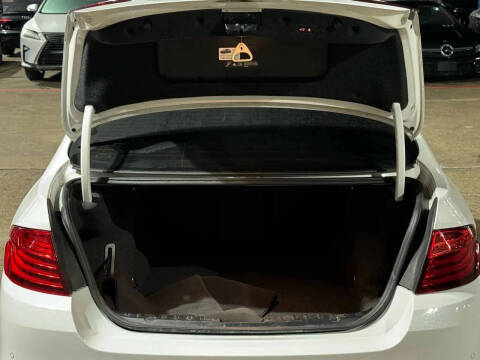 2015 BMW 5 Series 528i