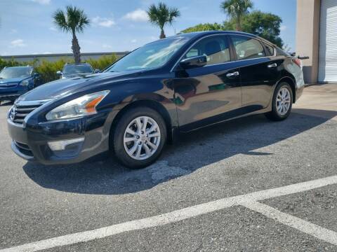 2014 Nissan Altima for sale at AutoVenture in Holly Hill FL