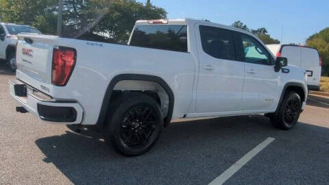 2026 GMC Sierra 1500 Elevation Standard