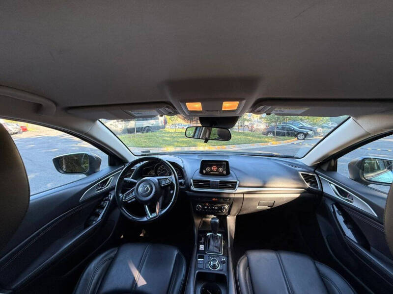 2017 Mazda MAZDA3 Touring