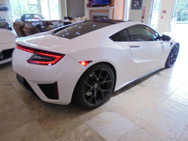 2017 Acura NSX Base photo 14