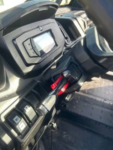 2024 Can-Am Defender