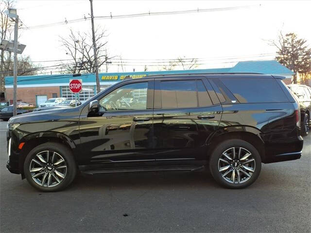 2022 Cadillac Escalade Sport