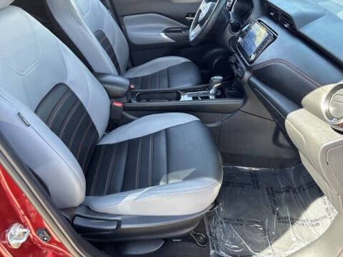 2023 Nissan Kicks SR