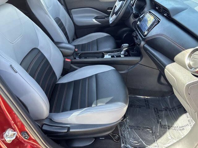 2023 Nissan Kicks SR
