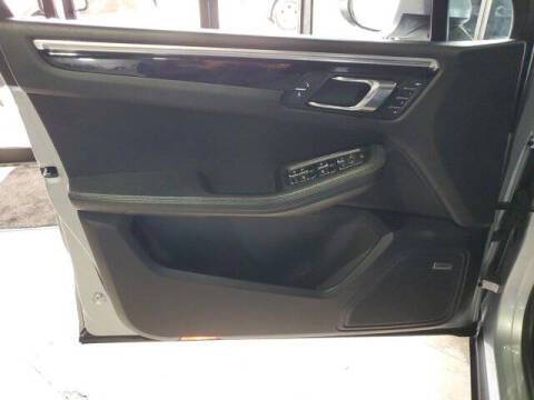 2017 Porsche Macan S