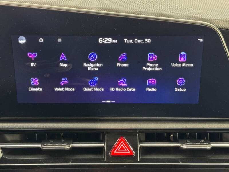 2023 Kia Niro EV Wind