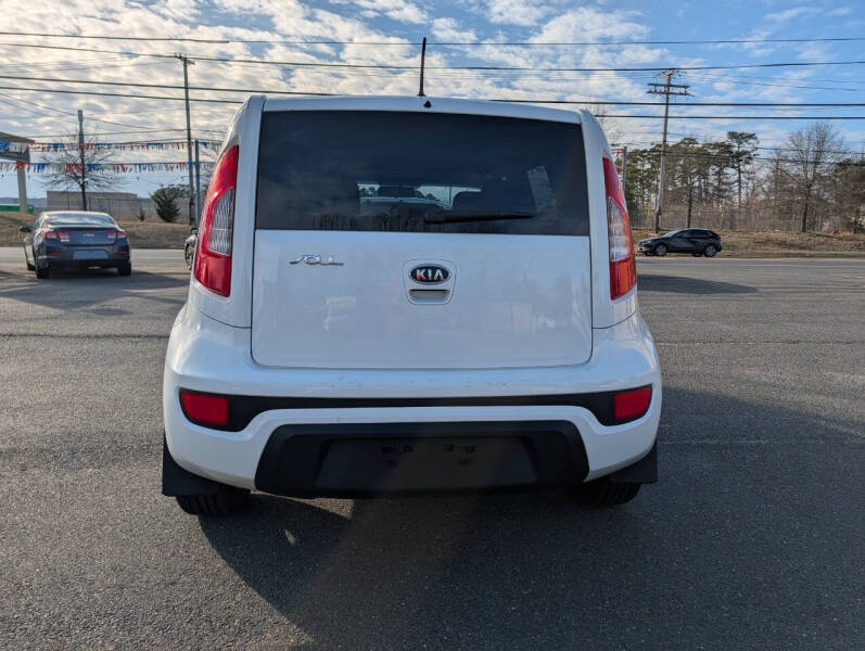 2012 Kia Soul +