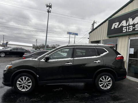 2017 Nissan Rogue SV