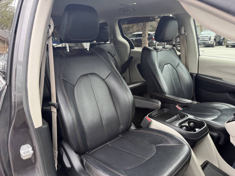 2018 Chrysler Pacifica Touring L