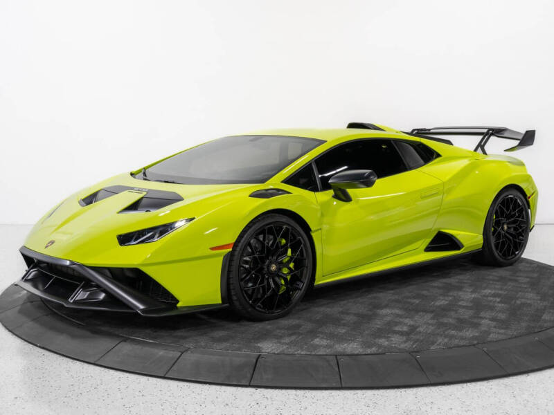 2023 Lamborghini Huracan STO