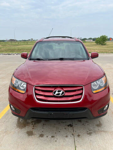 2011 Hyundai Santa Fe for sale at United Motors in Saint Cloud MN