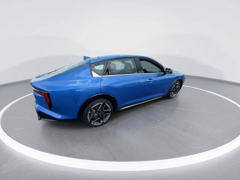 2025 Kia K4 GT-Line